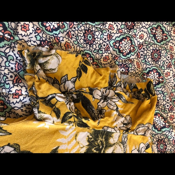 Xhilaration Floral Shirt - Picture 2 of 6